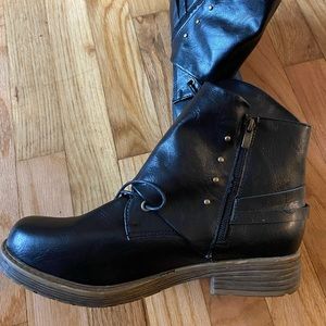 Womens Low Profile Retro Cuffed Martin 
